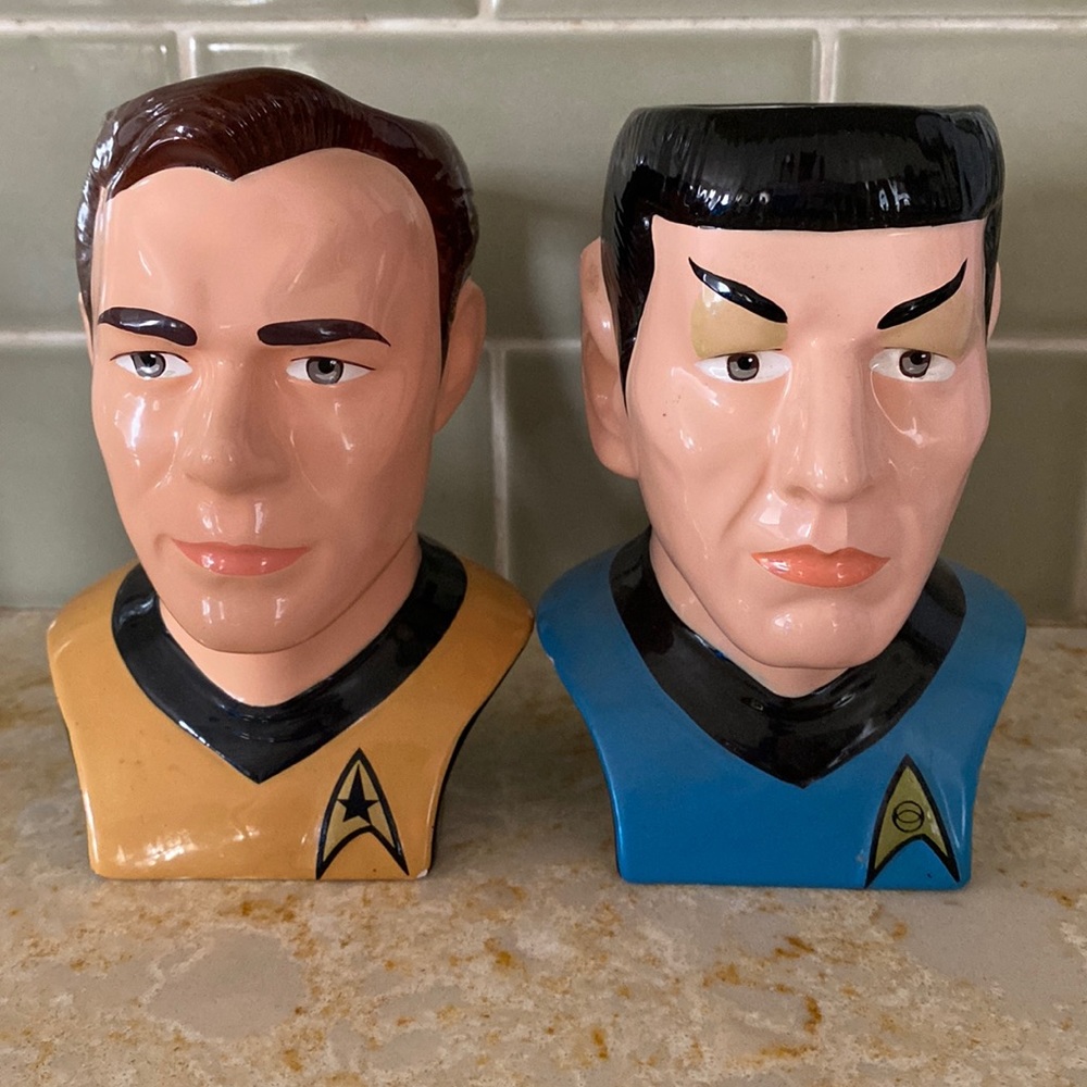 Set of two retro 1994 Spock and Kirk decorative mugs